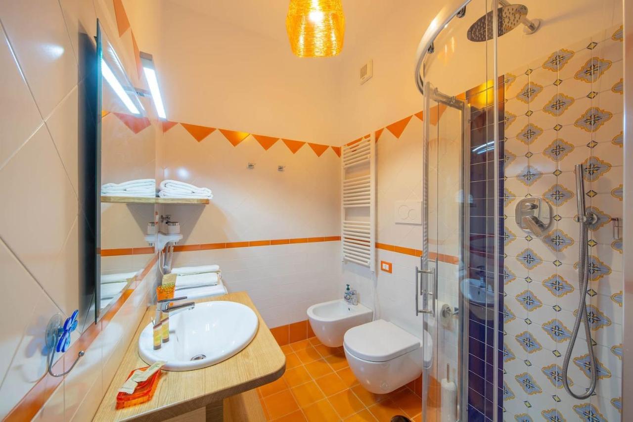 La Casa Del Poeta - Appartamento Positano Maiori Kültér fotó